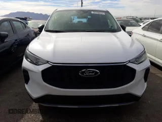 2023 Ford Escape Active with VIN 1FMCU0GZ8PUA68633, listed as a Copart auction lot 42631945 with 6,799 mi miles and Clean Title. Bid and sale history available at DreamBid. Image 5.