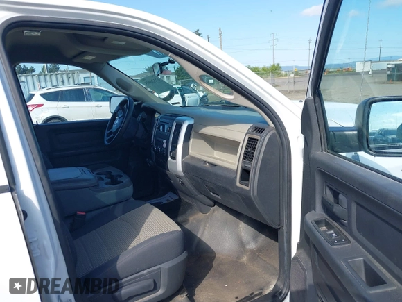 2012 Ram 1500 Express с VIN 1C6RD7KT9CS289049, выставлен на аукционе IAAI как лот 42120905 с пробегом 81 896 миль миль и . История ставок и продаж доступна на DreamBid. Изображение 5.