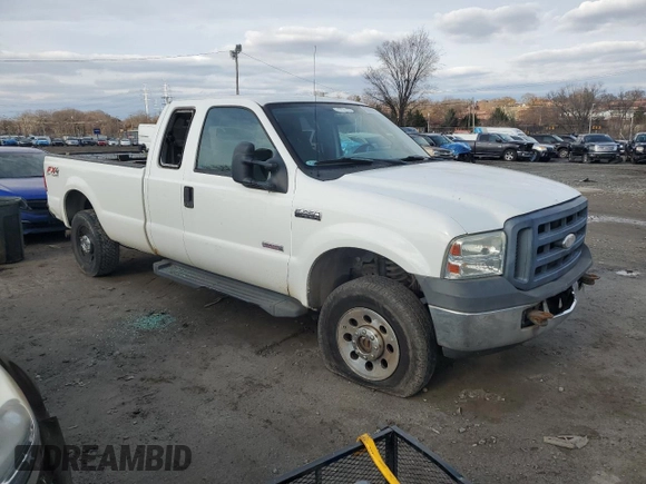 2007 Ford F-250 XL with VIN 1FTSX21PX7EB17805, listed as a Copart auction lot 83568084 with 237,111 mi miles and Clean Title. Bid and sale history available at DreamBid. Image 4.