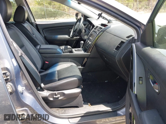 2008 Mazda CX-9 Sport with VIN JM3TB28A380124122, listed as a IAAI auction lot 41938585 with 157,512 mi miles and . Bid and sale history available at DreamBid. Image 5.