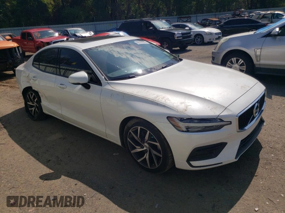 2019 Volvo S60 Momentum with VIN 7JR102FK1KG013618, listed as a Copart auction lot 66702203 with 93,451 mi miles. Bid and sale history available at carsss.com. Image 4.