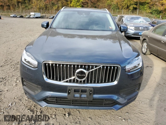 2022 Volvo XC90 Momentum with VIN YV4A221KXN1836374, listed as a Copart auction lot 73677533 with 7,766 mi miles and . Bid and sale history available at DreamBid. Image 5.