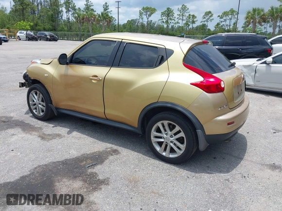 2013 Nissan Juke SV z VIN JN8AF5MRXDT200563, wystawiony jako IAAI lot #42367323 z przebiegiem 155 805 mil mil oraz . Historia ofert i sprzedaży dostępna na DreamBid. Obrazek 3.