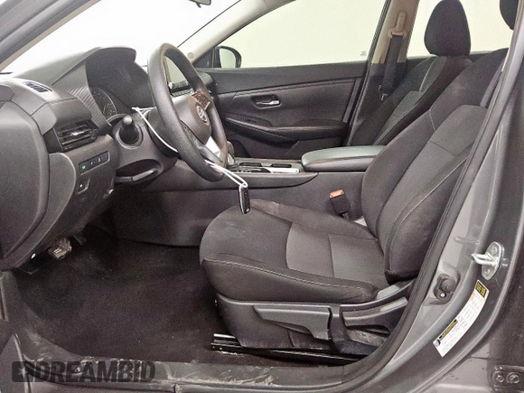 2024 Nissan Sentra SV with VIN 3N1AB8CVXRY292797, listed as a Copart auction lot 57684675 with 25,901 mi miles and Clean title. Bid and sale history available at DreamBid. Image 7.