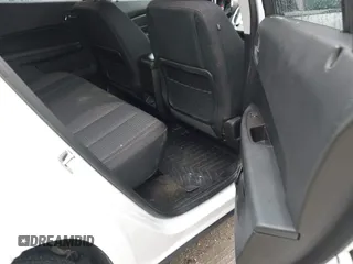 2017 GMC Terrain SLE z VIN 2GKFLNE33H6351011, wystawiony jako IAAI lot #40764787 z przebiegiem 78 184 mil mil oraz . Historia ofert i sprzedaży dostępna na DreamBid. Obrazek 8.