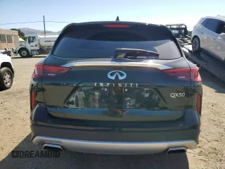 2019 Infiniti QX50 Luxe with VIN 3PCAJ5M11KF135820, listed as a Copart auction lot 58024215 with 64,340 mi miles and Salvage title. Bid and sale history available at DreamBid. Image 6.