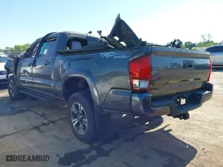 2017 Toyota Tacoma SR5 with VIN 3TMDZ5BN8HM030014, listed as a IAAI auction lot 42044102 with 1 mi miles. Bid and sale history available at carsss.com. Image 3.