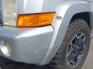2006 Jeep Commander Limited с VIN 1J8HG58236C164893, выставлен на аукционе IAAI как лот 42644772 с пробегом 182 526 миль миль и . История ставок и продаж доступна на DreamBid. Изображение 6.