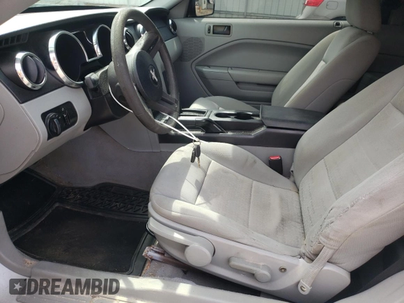 2005 Ford Mustang Deluxe with VIN 1ZVFT80N855113665, listed as a Copart auction lot 52346295 with 116,879 mi miles and Salvage title. Bid and sale history available at DreamBid. Image 7.