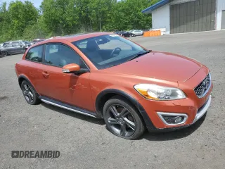 2012 Volvo C30 z VIN YV1672MK8C2278015, wystawiony jako Copart lot #58327835 z przebiegiem Nie podano mil oraz Tytuł czysty. Historia ofert i sprzedaży dostępna na DreamBid. Obrazek 4.