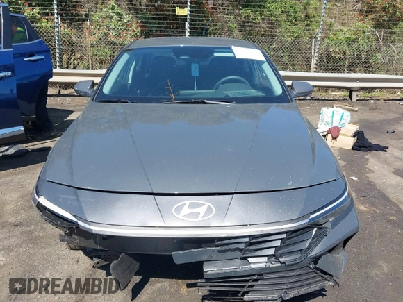 2024 Hyundai Elantra SEL with VIN KMHLM4DG1RU756860, listed as a IAAI auction lot 41887650 with 9,250 mi miles. Bid and sale history available at carsss.com. Image 12.