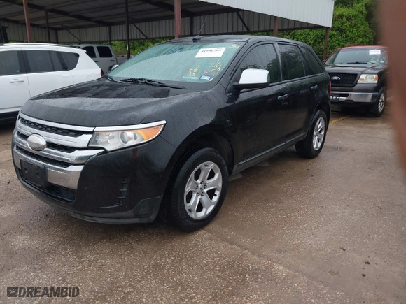 2013 Ford Edge SE with VIN 2FMDK4GC2DBA68769, listed as a IAAI auction lot 41960765 with 111,699 mi miles. Bid and sale history available at carsss.com. Image 2.