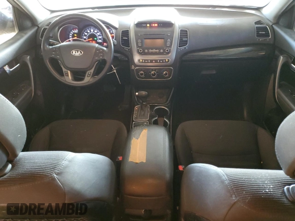 2014 Kia Sorento LX with VIN 5XYKT4A79EG525448, listed as a Copart auction lot 87091004 with 176,854 mi miles and Clean Title. Bid and sale history available at carsss.com. Image 8.