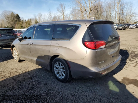 2018 Chrysler Pacifica Touring with VIN 2C4RC1DGXJR293893, listed as a Copart auction lot 41871185 with 141,447 mi miles and Clean title. Bid and sale history available at DreamBid. Image 2.