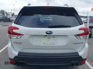 2019 Subaru Forester Premium with VIN JF2SKAEC5KH564387, listed as a IAAI auction lot 39915371 with 57,331 mi miles. Bid and sale history available at carsss.com. Image 16.