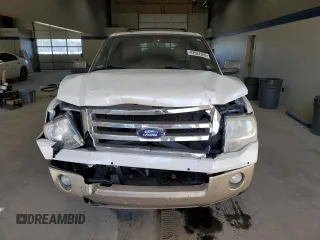 2013 Ford Expedition EL XLT with VIN 1FMJK1J58DEF48959, listed as a Copart auction lot 42922655 with 220,526 mi miles and Salvage Title. Bid and sale history available at carsss.com. Image 5.
