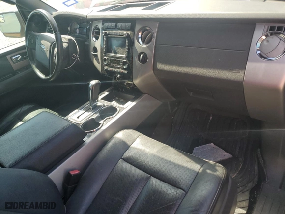 2013 Ford Expedition EL Limited with VIN 1FMJK1K57DEF28930, listed as a Copart auction lot 46493835 with 199,866 mi miles and Clean Title. Bid and sale history available at carsss.com. Image 8.