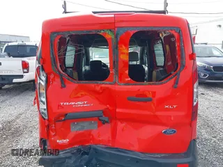 2019 Ford Transit Connect XLT z VIN NM0LS7F22K1413668, wystawiony jako IAAI lot #41865510 z przebiegiem 45 544 mil mil oraz . Historia ofert i sprzedaży dostępna na DreamBid. Obrazek 16.