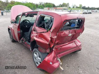 2008 Chevrolet HHR LT with VIN 3GNCA23D38S710963, listed as a IAAI auction lot 41964111 with Not Provided miles and . Bid and sale history available at DreamBid. Image 6.