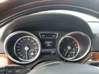 2015 Mercedes-Benz GL-Class GL 350 BlueTEC with VIN 4JGDF2EE1FA511814, listed as a Copart auction lot 54744125 with 135,093 mi miles and Clean Title. Bid and sale history available at carsss.com. Image 9.