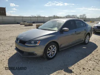 2012 Volkswagen Jetta Sedan SE w/Convenience with VIN 3VWDX7AJ2CM384049, listed as a Copart auction lot 50844455 with 183,776 mi miles and Clean Title. Bid and sale history available at carsss.com. Image 1.
