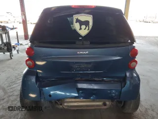 2010 Smart fortwo Pure с VIN WMEEJ3BA1AK360041, выставлен на аукционе Copart как лот 59594055 с пробегом Не указан миль и Списание • Salvage title. История ставок и продаж доступна на DreamBid. Изображение 6.