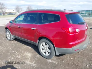 2012 Chevrolet Traverse 1LT z VIN 1GNKVGED6CJ352522, wystawiony jako IAAI lot #41803328 z przebiegiem 197 129 mil mil oraz . Historia ofert i sprzedaży dostępna na DreamBid. Obrazek 3.