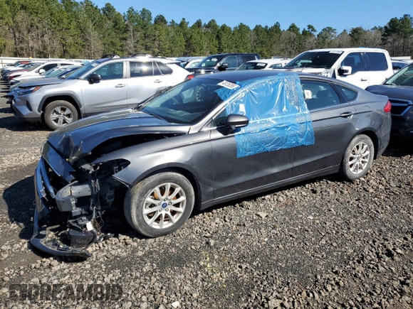 2018 Ford Fusion S with VIN 3FA6P0G72JR242689, listed as a Copart auction lot 48126295 with 0 mi miles and Salvage Title. Bid and sale history available at carsss.com. Image 1.