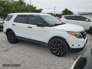 2014 Ford Utility Police Interceptor with VIN 1FM5K8AR1EGB85570, listed as a Copart auction lot 76068344 with 130,379 mi miles and Clean Title. Bid and sale history available at carsss.com. Image 4.