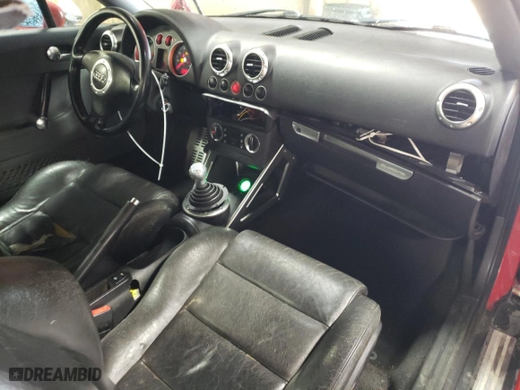 2001 Audi TT with VIN TRUWT28NX11007682, listed as a Copart auction lot 47022625 with 256,632 mi miles and Salvage Title. Bid and sale history available at carsss.com. Image 8.