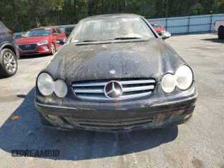 2008 Mercedes-Benz CLK 350 with VIN WDBTK56F48F234780, listed as a Copart auction lot 73983624 with Not Provided miles and Salvage Title. Bid and sale history available at DreamBid. Image 5.