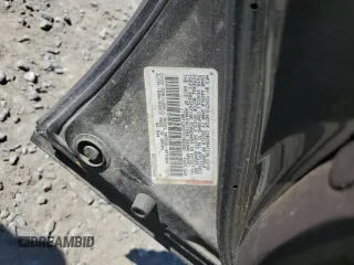 1996 Lexus ES 300 z VIN JT8BF12G5T0163320, wystawiony jako Copart lot #50125035 z przebiegiem 209 592 mil mil oraz Szkoda całkowita • Salvage title. Historia ofert i sprzedaży dostępna na DreamBid. Obrazek 14.