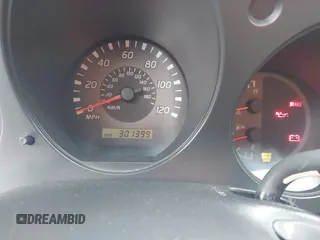 2002 Nissan Frontier XE с VIN 1N6DD26SX2C385558, выставлен на аукционе IAAI как лот 41608151 с пробегом 301 399 миль миль и . История ставок и продаж доступна на DreamBid. Изображение 7.