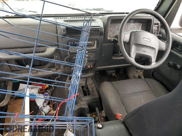 2006 Jeep Wrangler Sport Right Hand Drive with VIN 1J4F449S66P733349, listed as a Copart auction lot 80022794 with 194,692 mi miles and Salvage Title. Bid and sale history available at carsss.com. Image 8.