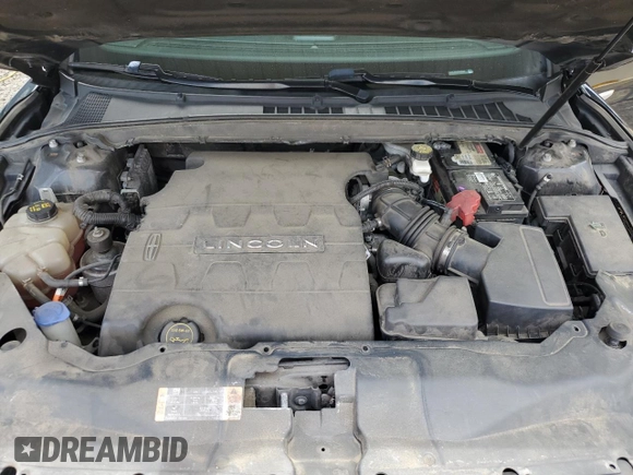 2019 Lincoln Continental Select with VIN 1LN6L9SK4K5604527, listed as a Copart auction lot 60545115 with 208,838 mi miles and Salvage title. Bid and sale history available at DreamBid. Image 11.
