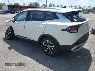 2023 Kia Sportage EX z VIN KNDPVCAG9P7095057, wystawiony jako IAAI lot #42016214 z przebiegiem 8 789 mil mil oraz . Historia ofert i sprzedaży dostępna na DreamBid. Obrazek 3.