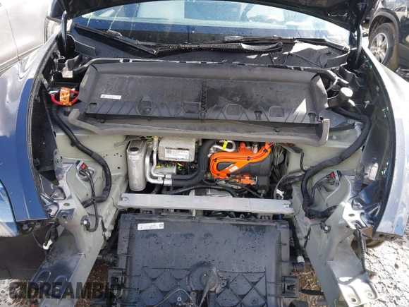 2024 Tesla Model Y Long Range with VIN 7SAYGDEE0RA300064, listed as a IAAI auction lot 41640541 with 5,049 mi miles and . Bid and sale history available at DreamBid. Image 10.