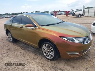 2014 Lincoln MKZ z VIN 3LN6L2GK5ER808304, wystawiony jako IAAI lot #42452852 z przebiegiem 193 252 mil mil oraz . Historia ofert i sprzedaży dostępna na DreamBid. Obrazek 1.