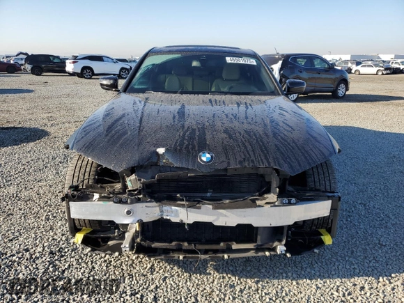 2019 BMW 3 Series 330i with VIN WBA5R1C50KFH09519, listed as a Copart auction lot 46501075 with 75,067 mi miles and Salvage Title. Bid and sale history available at carsss.com. Image 5.