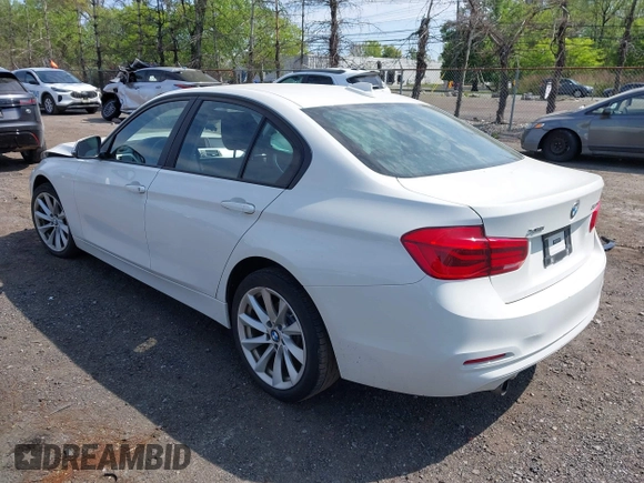2018 BMW 3 Series 320i xDrive with VIN WBA8A3C5XJA505321, listed as a IAAI auction lot 42146927 with 47,547 mi miles and . Bid and sale history available at DreamBid. Image 3.