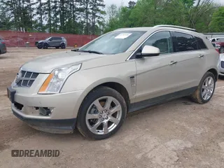 2010 Cadillac SRX Performance Collection with VIN 3GYFNBEY3AS640701, listed as a IAAI auction lot 41952936 with 147,437 mi miles. Bid and sale history available at carsss.com. Image 2.