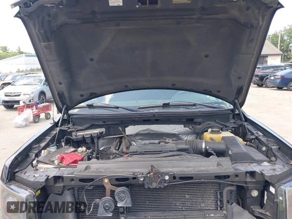 2013 Ford F-150 XL with VIN 1FTFX1EF5DFC97181, listed as a IAAI auction lot 42555151 with 140,137 mi miles and . Bid and sale history available at DreamBid. Image 10.