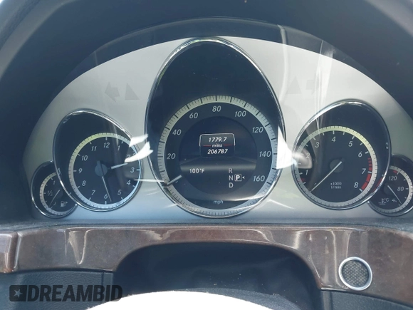 2013 Mercedes-Benz E 350 Luxury with VIN WDDHF5KB9DA736261, listed as a IAAI auction lot 42046251 with 206,787 mi miles and . Bid and sale history available at DreamBid. Image 7.