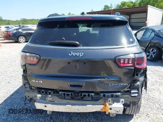 2024 Jeep Compass Limited with VIN 3C4NJDCNXRT596574, listed as a IAAI auction lot 42011912 with 32,085 mi miles and . Bid and sale history available at carsss.com. Image 16.