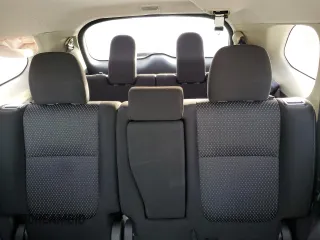 2018 Mitsubishi Outlander ES z VIN JA4AZ3A3XJZ039643, wystawiony jako Copart lot #54009855 z przebiegiem 77 890 mil mil oraz Szkoda całkowita • Salvage title. Historia ofert i sprzedaży dostępna na DreamBid. Obrazek 10.