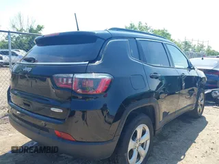 2020 Jeep Compass Latitude с VIN 3C4NJDBB2LT112590, выставлен на аукционе IAAI как лот 42618423 с пробегом 53 318 миль миль и . История ставок и продаж доступна на DreamBid. Изображение 4.
