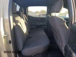 2018 Toyota Tacoma SR with VIN 3TMCZ5AN5JM176356, listed as a Copart auction lot 75196074 with 112,764 mi miles and Salvage Title. Bid and sale history available at carsss.com. Image 10.