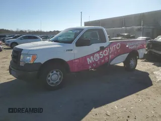 2013 Ford F-150 XL with VIN 1FTMF1CM3DKD60152, listed as a Copart auction lot 88421365 with 169,268 mi miles and Salvage Title. Bid and sale history available at carsss.com. Image 1.