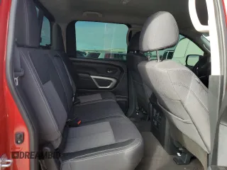 2021 Nissan Titan SV with VIN 1N6AA1EF7MN529875, listed as a Copart auction lot 85896334 with 39,815 mi miles and Clean title. Bid and sale history available at DreamBid. Image 10.