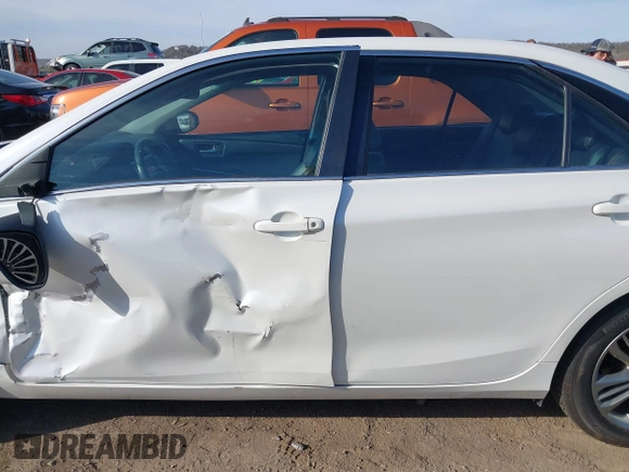 2017 Toyota Camry XLE with VIN 4T1BF1FK2HU315596, listed as a IAAI auction lot 41864814 with 122,448 mi miles. Bid and sale history available at carsss.com. Image 14.